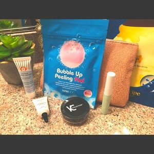 All Dolled Up! Beauty Bag